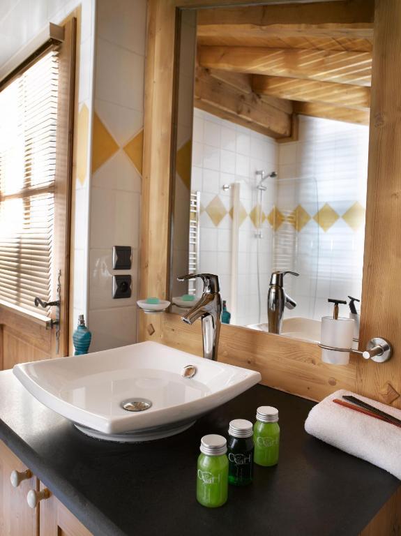 Appartement 3 Chambres (8 Adultes) avec Accès au Spa